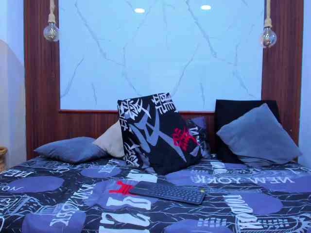 Loversinfire Sex Cam Show