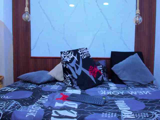 Loversinfire Sex Cam Show