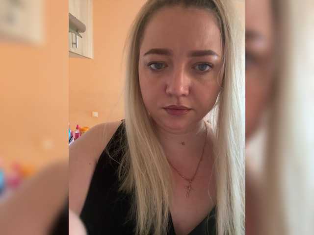 KiraMalina live cam on BongaCams