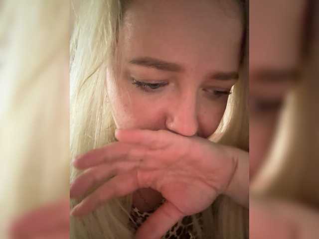 KiraMalina live cam on BongaCams