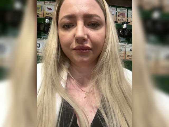 KiraMalina, en vivo ahora en BongaCams