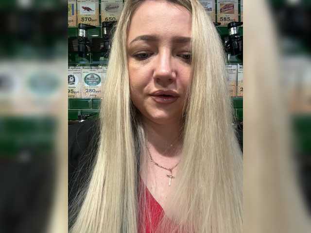 KiraMalina live cam on BongaCams