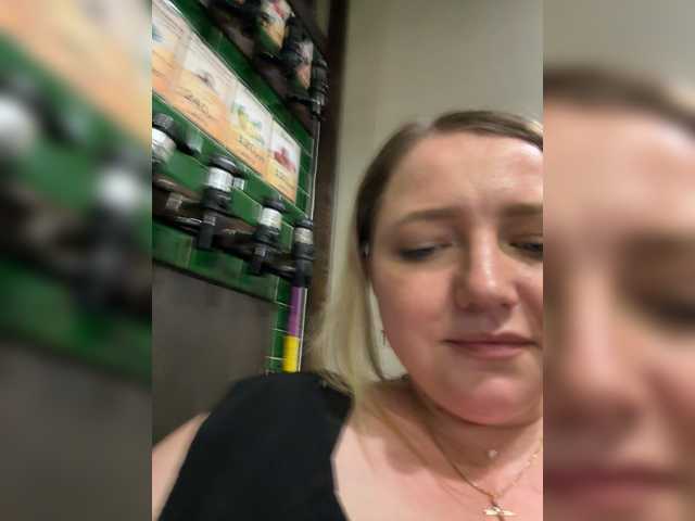 KiraMalina live cam on BongaCams