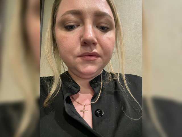 KiraMalina live cam on BongaCams