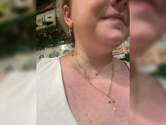 KiraMalina live cam on BongaCams
