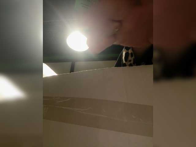 KiraMalina live cam preview