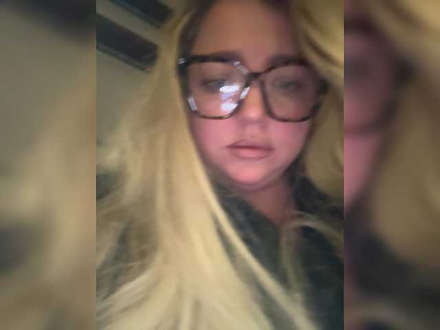 KiraMalina live cam on BongaCams