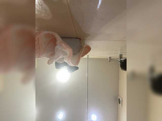 KiraMalina live cam on BongaCams