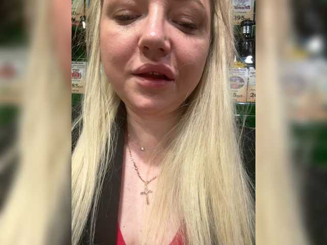 KiraMalina live cam on BongaCams