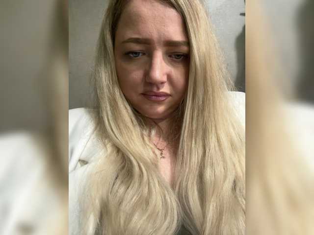 KiraMalina live cam on BongaCams