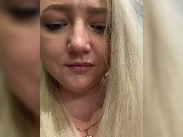 KiraMalina live cam on BongaCams