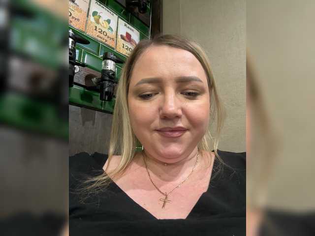 KiraMalina live webcam show