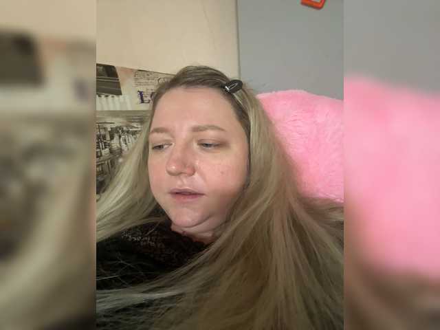 KiraMalina live cam on BongaCams