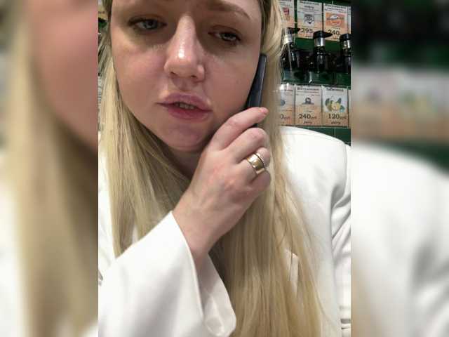 KiraMalina live cam on BongaCams