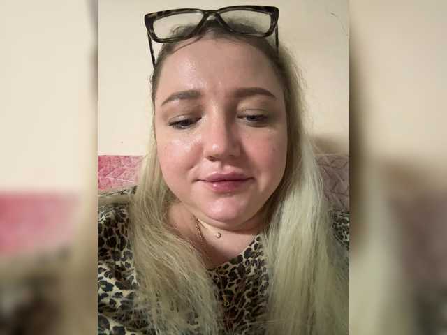 KiraMalina live cam on BongaCams
