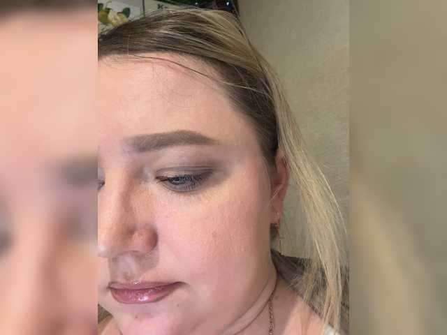 KiraMalina live cam on BongaCams