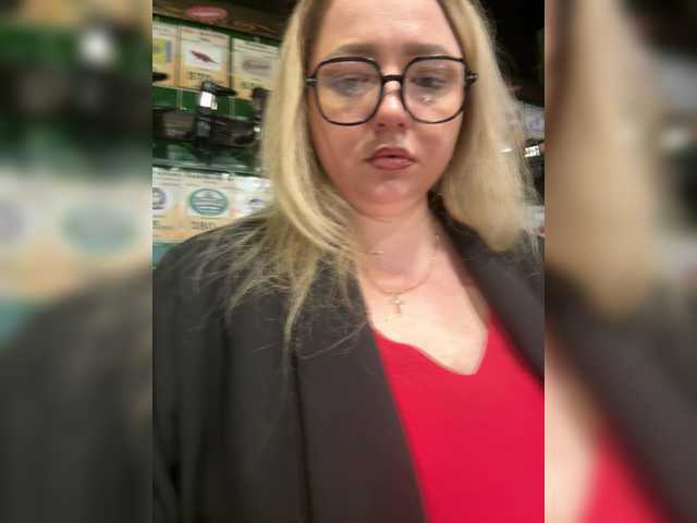 KiraMalina live cam
