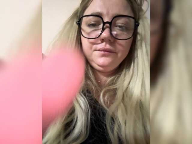 KiraMalina live cam on BongaCams