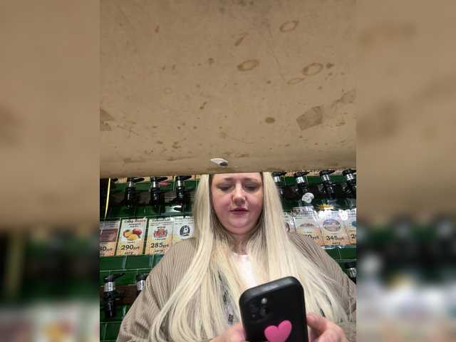 KiraMalina live cam on BongaCams