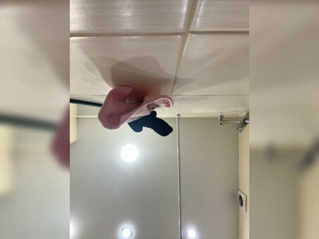 KiraMalina live cam on BongaCams