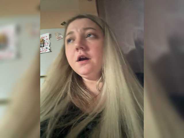 KiraMalina live cam on BongaCams