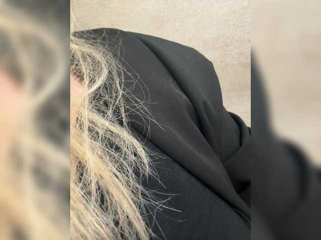 KiraMalina live cam on BongaCams
