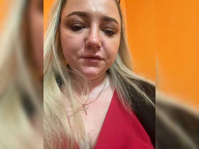 KiraMalina live cam on BongaCams