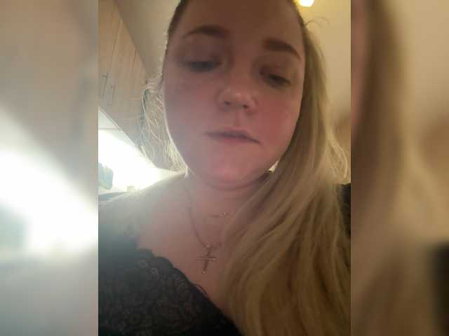 KiraMalina live cam on BongaCams