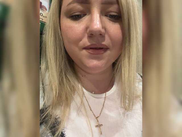 KiraMalina live cam on BongaCams