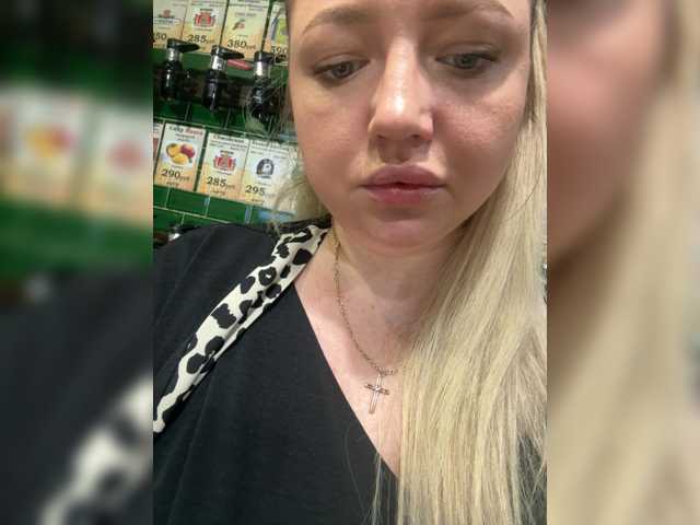 KiraMalina live cam on BongaCams