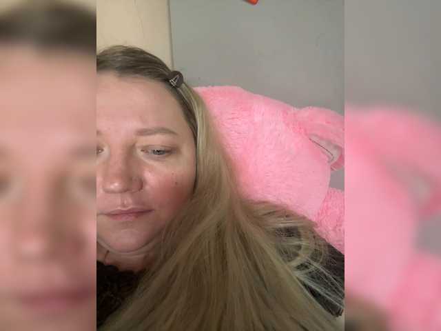 KiraMalina live cam on BongaCams