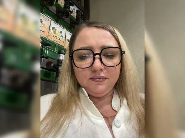 KiraMalina live cam on BongaCams