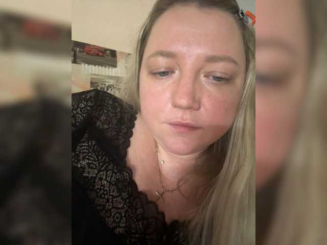 KiraMalina live cam on BongaCams
