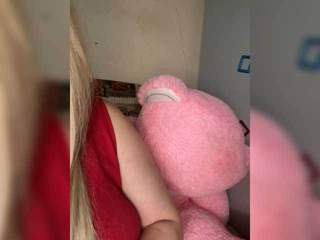 KiraMalina live cam on BongaCams