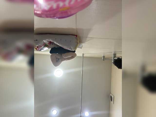 KiraMalina live cam on BongaCams