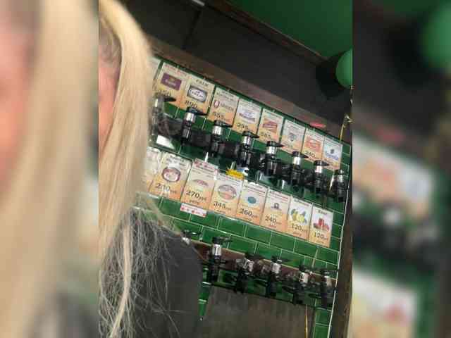 KiraMalina webcam