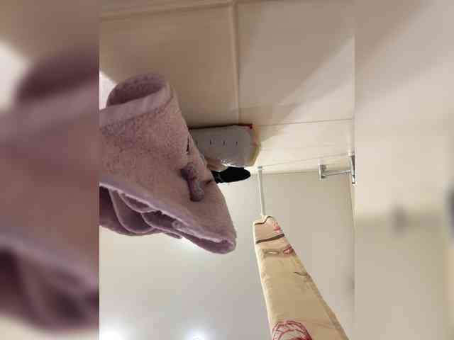 KiraMalina webcam