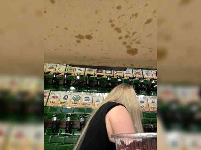 KiraMalina webcam