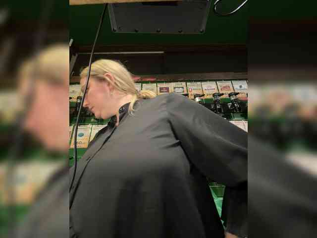 KiraMalina webcam