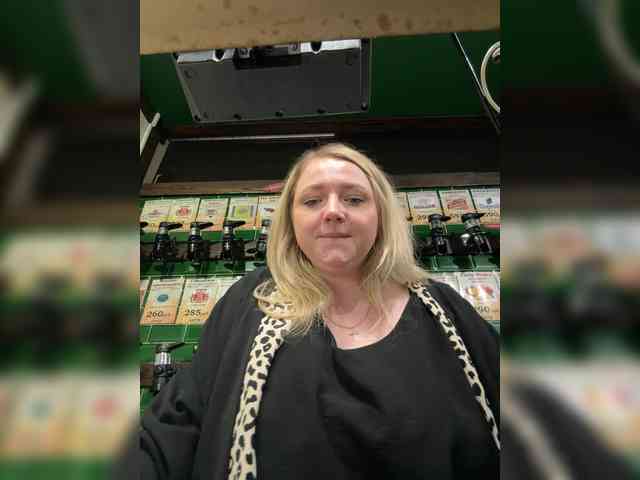 KiraMalina webcam