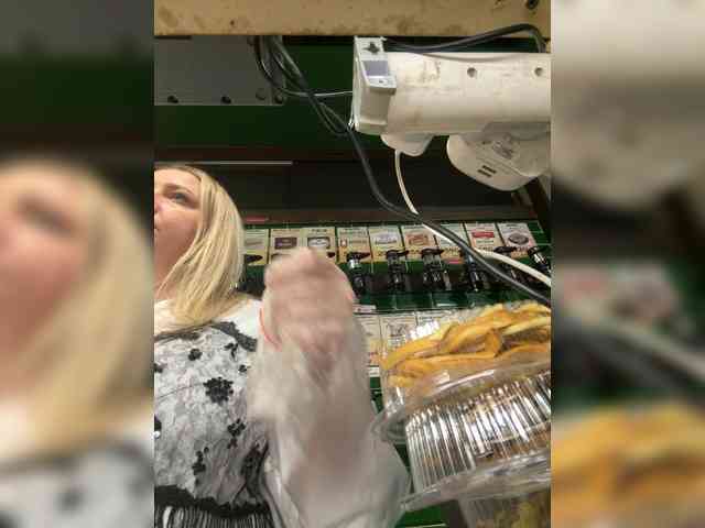 KiraMalina webcam