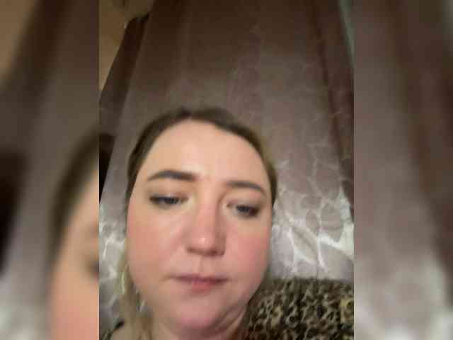 KiraMalina webcam