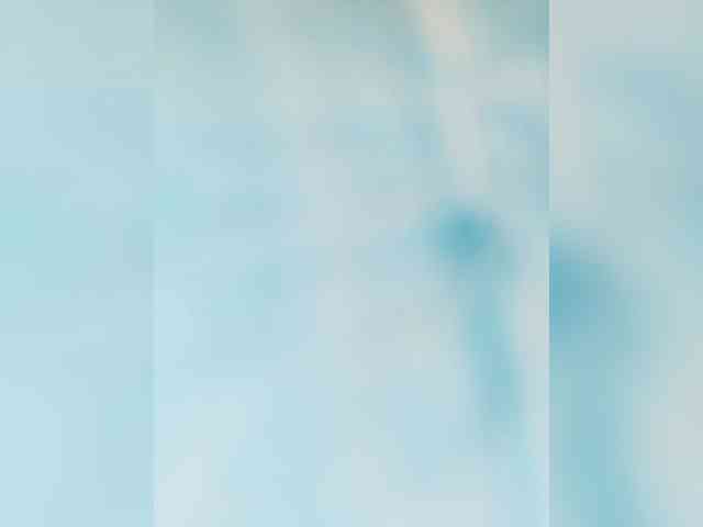 KiraMalina webcam