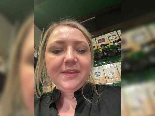 KiraMalina webcam