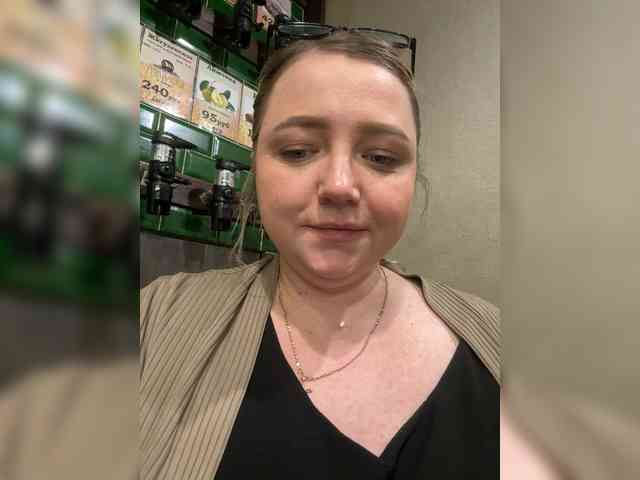 KiraMalina webcam