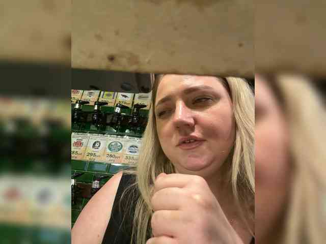 KiraMalina Sex Cam Show