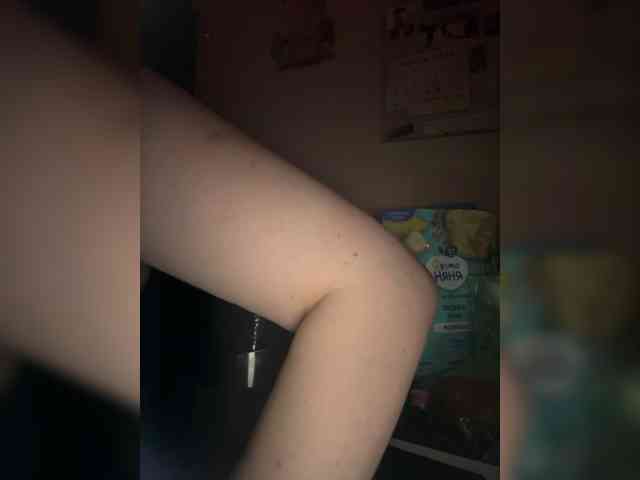 KiraMalina webcam