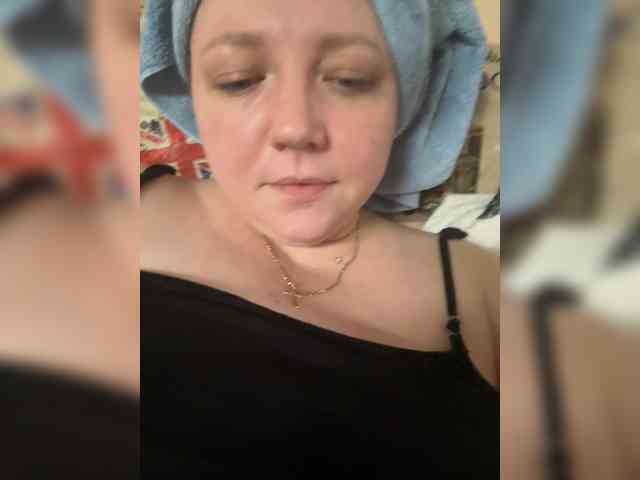 KiraMalina webcam