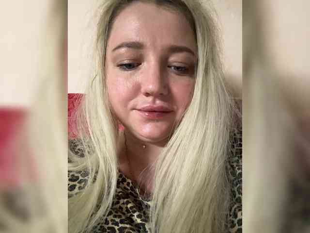 KiraMalina webcam