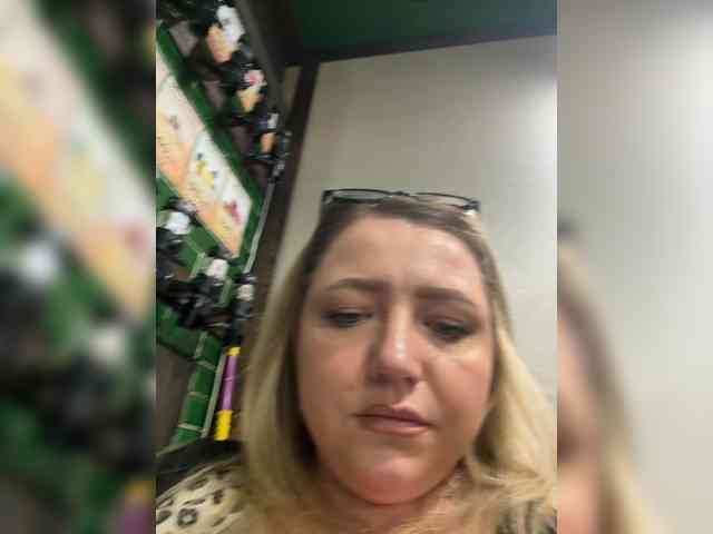 KiraMalina webcam